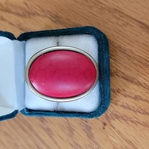 Chico's Large Oval Faux Red Stone Matte Gold Tone Statement Ring Size 8.5